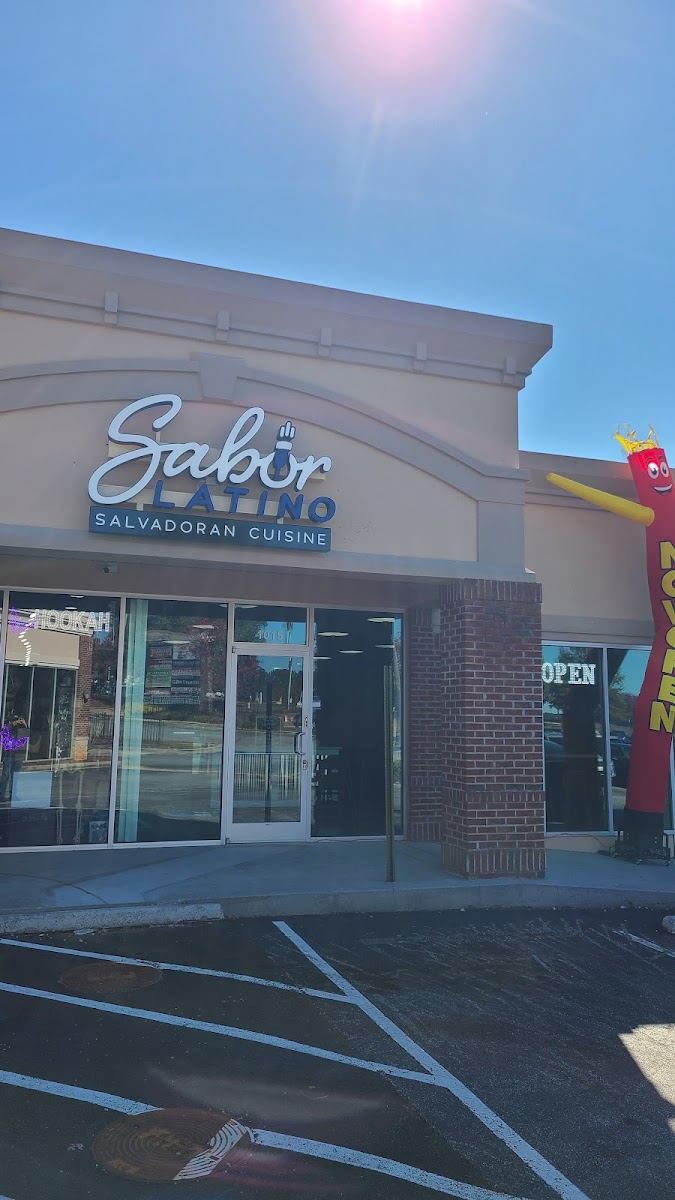 Sabor Latino Salvadoran Cuisine